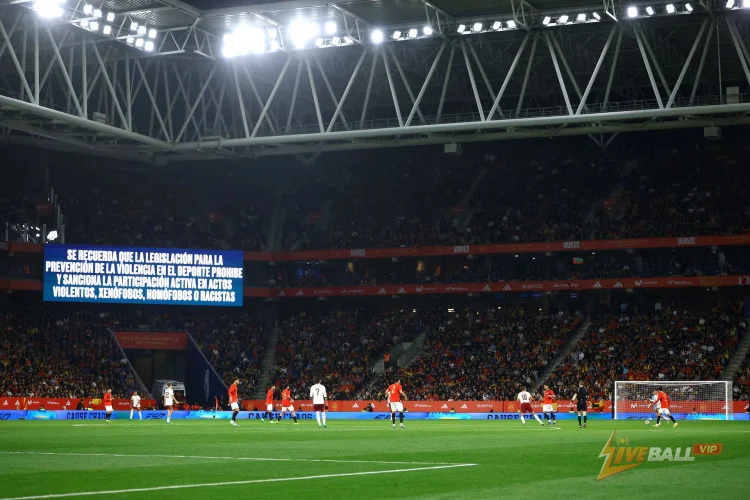 ฟีฟ่าเปิดการสอบสวนบทสวดเหยียดเชื้อชาติระหว่างสเปน-อียิปต์ – RFEF มั่นใจในการตอบโต้