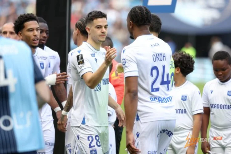 Romain Faivre ของ I Auxerre สุดพิเศษ: 'ฉันคิดว่าผู้คนสร้างภาพลักษณ์ของฉันที่ไม่ตรงกับตัวตนของฉันจริงๆ'