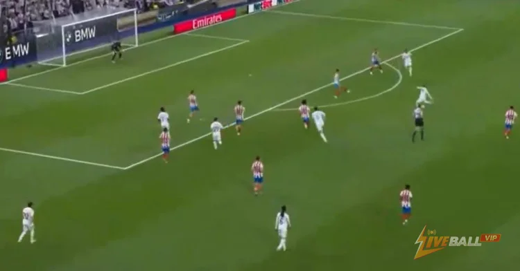 VIDEO: เฟเด บัลเบร์เด้ยิงให้เรอัล มาดริดขึ้นนำ ก่อนที่โธมัส เลอมาร์จะตีเสมอให้คิโรน่า