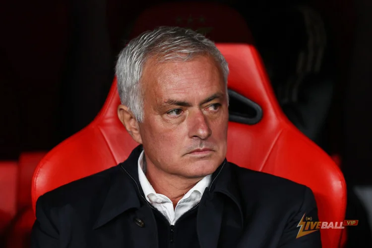 Jose Mourinho wants to sign Barcelona star upon Real Madrid arrival