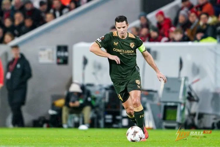 PEC Zwolle นำกองหลังที่มีประสบการณ์จากอูเทร็คท์เข้าร่วมทีม