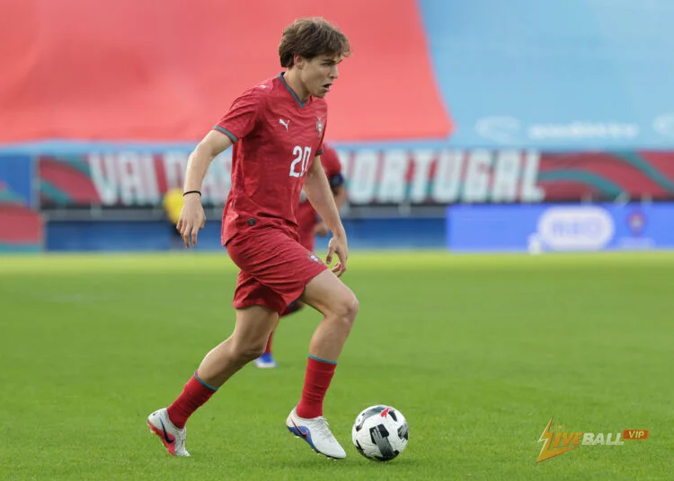 เวสต์แฮม ยูไนเต็ด ตกลงเซ็นสัญญาคว้าตัว กุสตาโว ซา