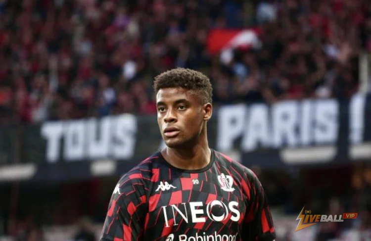 Preston North End could submit Kevin Carlos bid