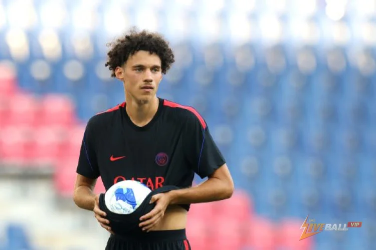 PSG คาดการณ์รายชื่อผู้เล่นตัวจริงพบ Aston Villa: Maghnes Akliouche จะประเดิมสนามใน UEFA Super Cup