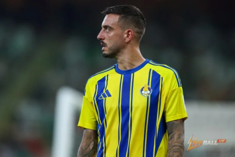 Eintracht Frankfurt สนใจที่จะนำโจเซลู (36 ปี) กลับสู่บุนเดสลีกา