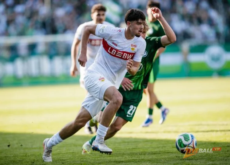 ดาวรุ่งของ VfB Stuttgart ใกล้ที่จะเข้าร่วมกับบาร์เซโลนา