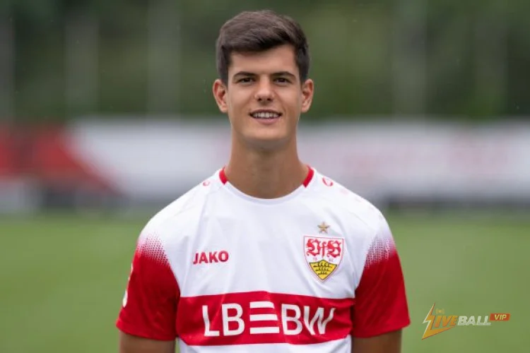 ไบรท์ตันยื่นข้อเสนอ 20 ล้านยูโรสำหรับเพชรเม็ดงามของ VfB สตุ๊ตการ์ต เชมา อันเดรส